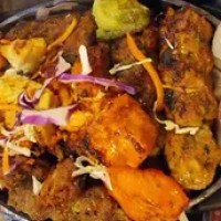 Mix BBQ With Humus And Roti @ 2 Pax - (Kabab + Tikka+Fish)