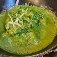 Green Chicken Handi