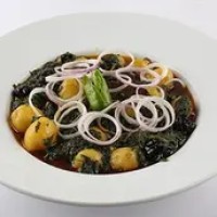 Fresh Aloo Palak Fry